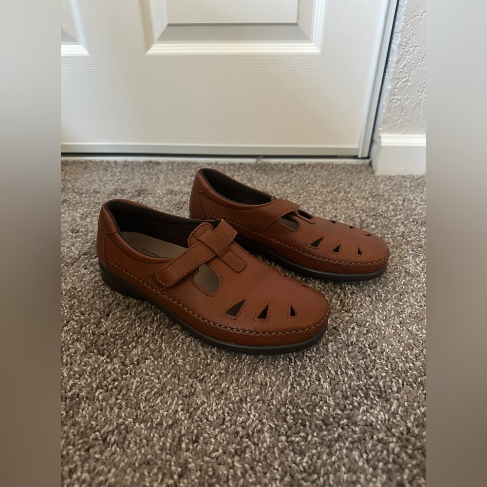 SAS Women's Roamer Leather Loafers Chestnut Brown